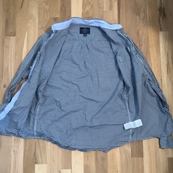 American Eagle Seriously Soft Classic Fit Collared Button Down Shirt Men’s XS - Picture 3 of 13